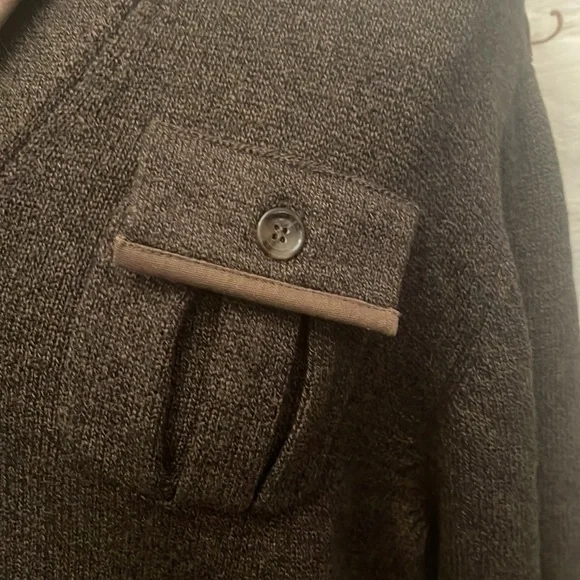 Viyella mens Button Down Sweater. NWOT